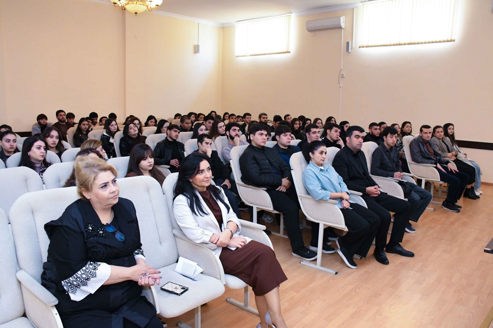 AccessBank ADAU-nun tələbələri üçün təqdimat keçirdi (FOTO)